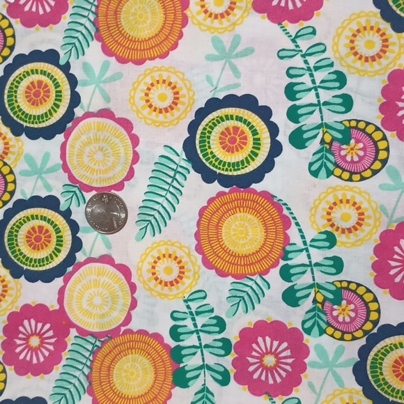 2¼ yd. Flower Cotton Fabric - Picture 2 of 2